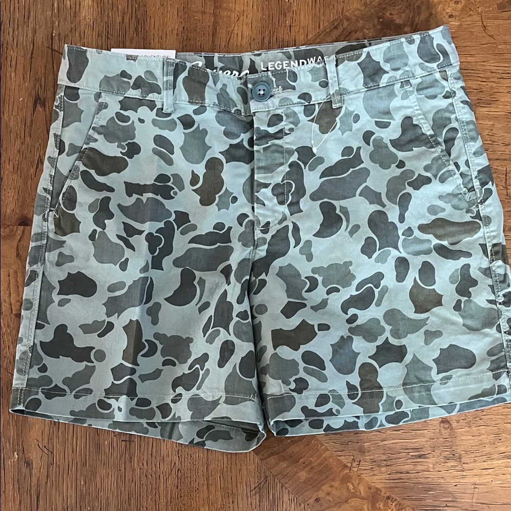 NWT Eddie Bauer Willit Stretch Legend Wash Shorts 5” 
cotton sizes 4, 6, 8